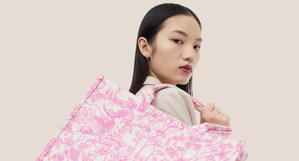 H&M dupe Dior tas