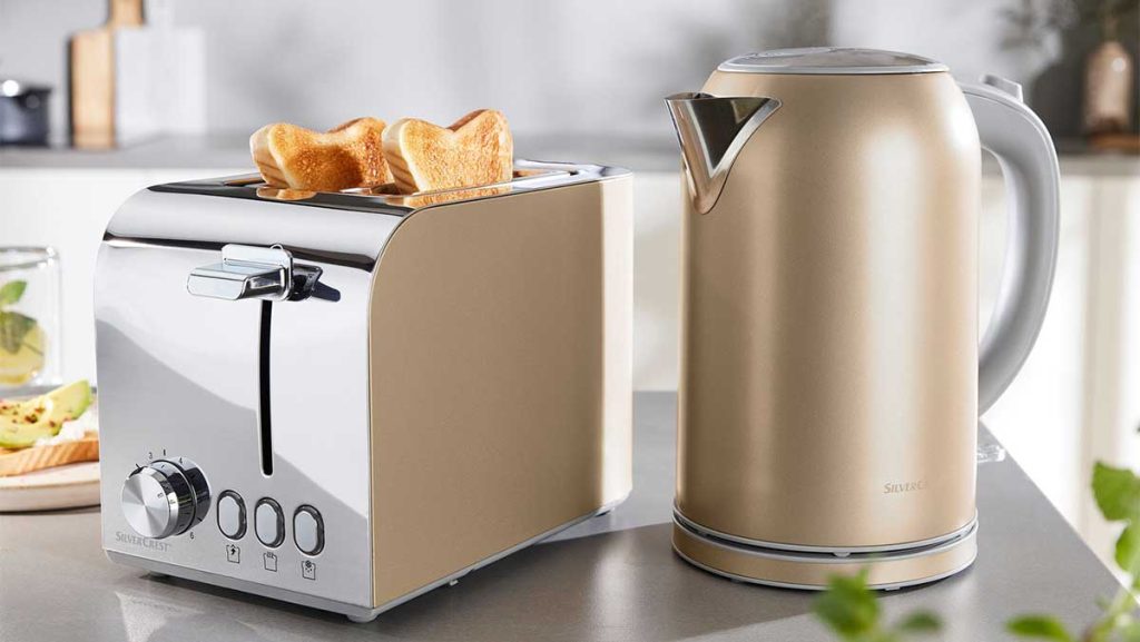 Lidl champagne kleurige broodrooster en waterkoker
