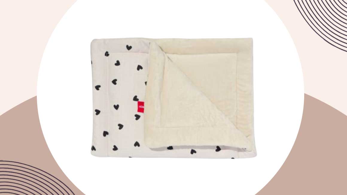 Hema dierendeken valentijn hartjes