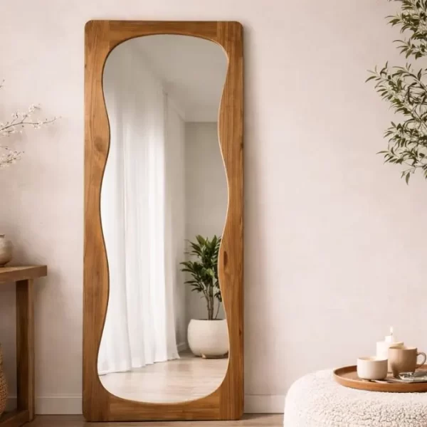 Deze organische Japandi spiegel van Xenos geeft je interieur instant design-vibes